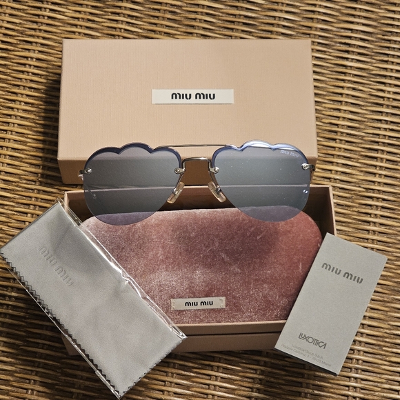 Miu Miu Cloud Aviator Sunglasses - Picture 4 of 17
